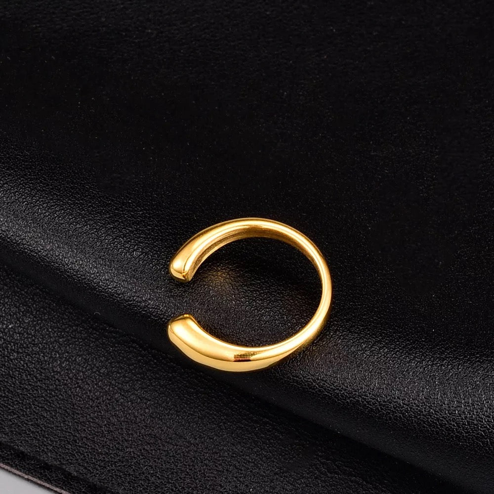 Amara Ring